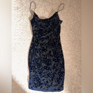 WINDSOR BODYCON DRESS W COWL NECKLINE
